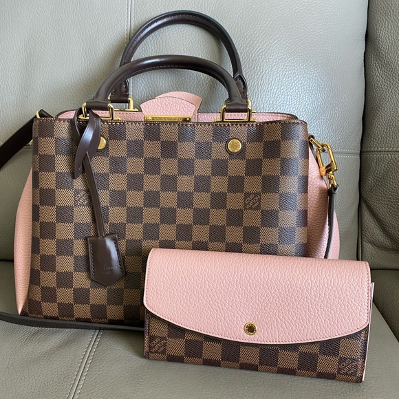 Louis Vuitton Ebene Brittany Bag - Picture 10 of 14